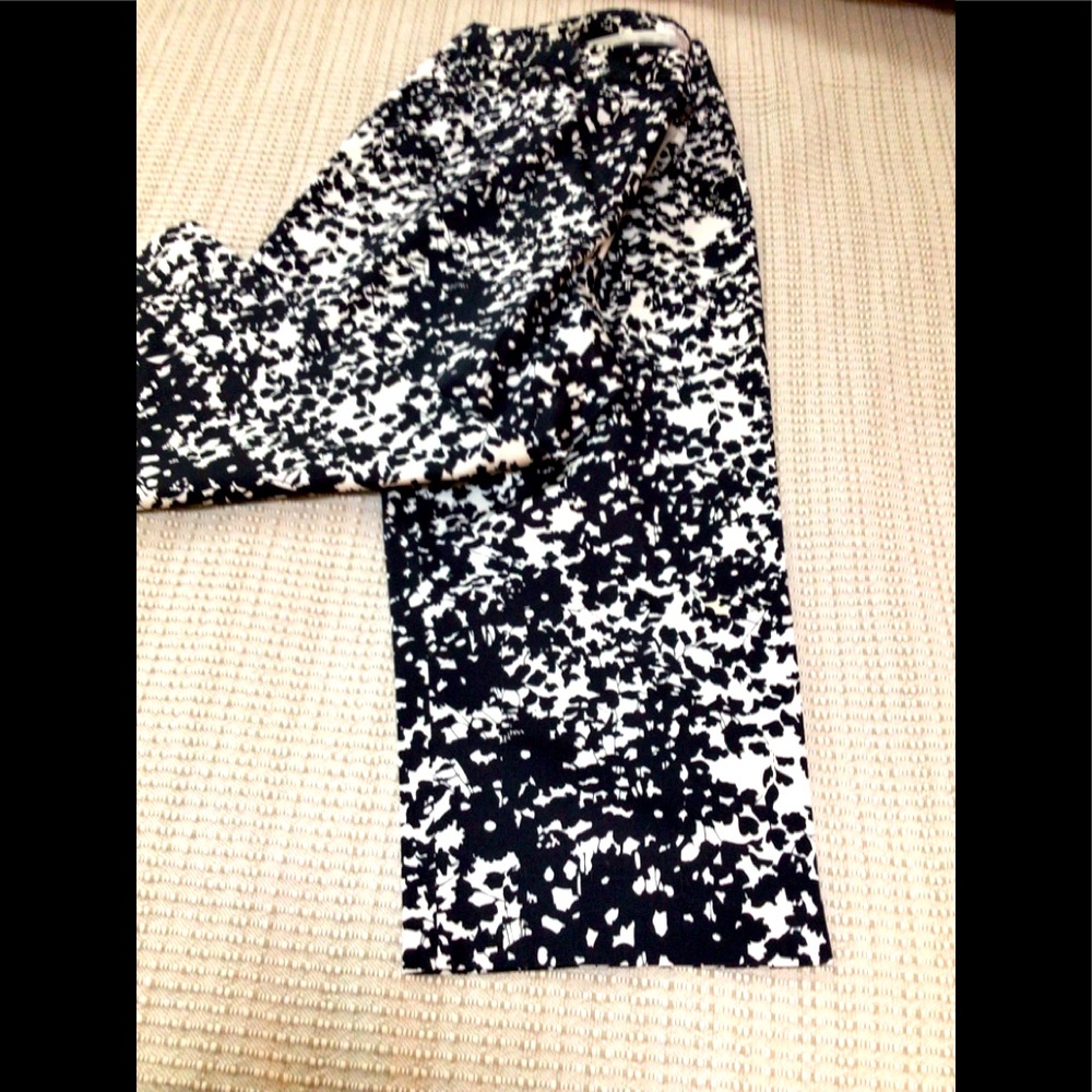 Coldwater Creek ladies cropped pants size 16.